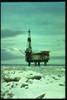 Picture of a residence in the north pole.